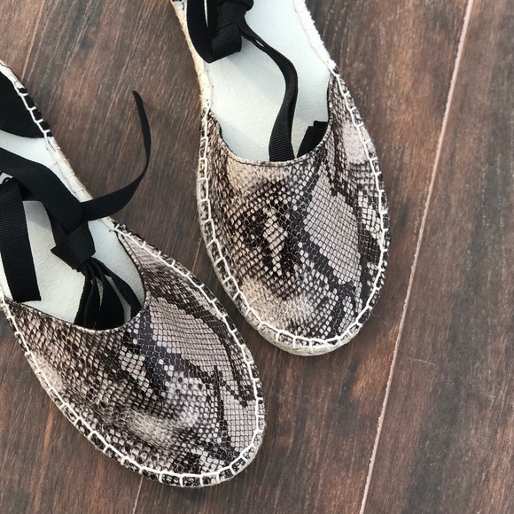 Snake Print Ankle Wrap Closed Toe Espadrilles - Picture 7 of 8